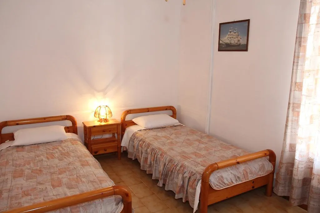 Appartamento Circe Pansion Lixouri Grecia