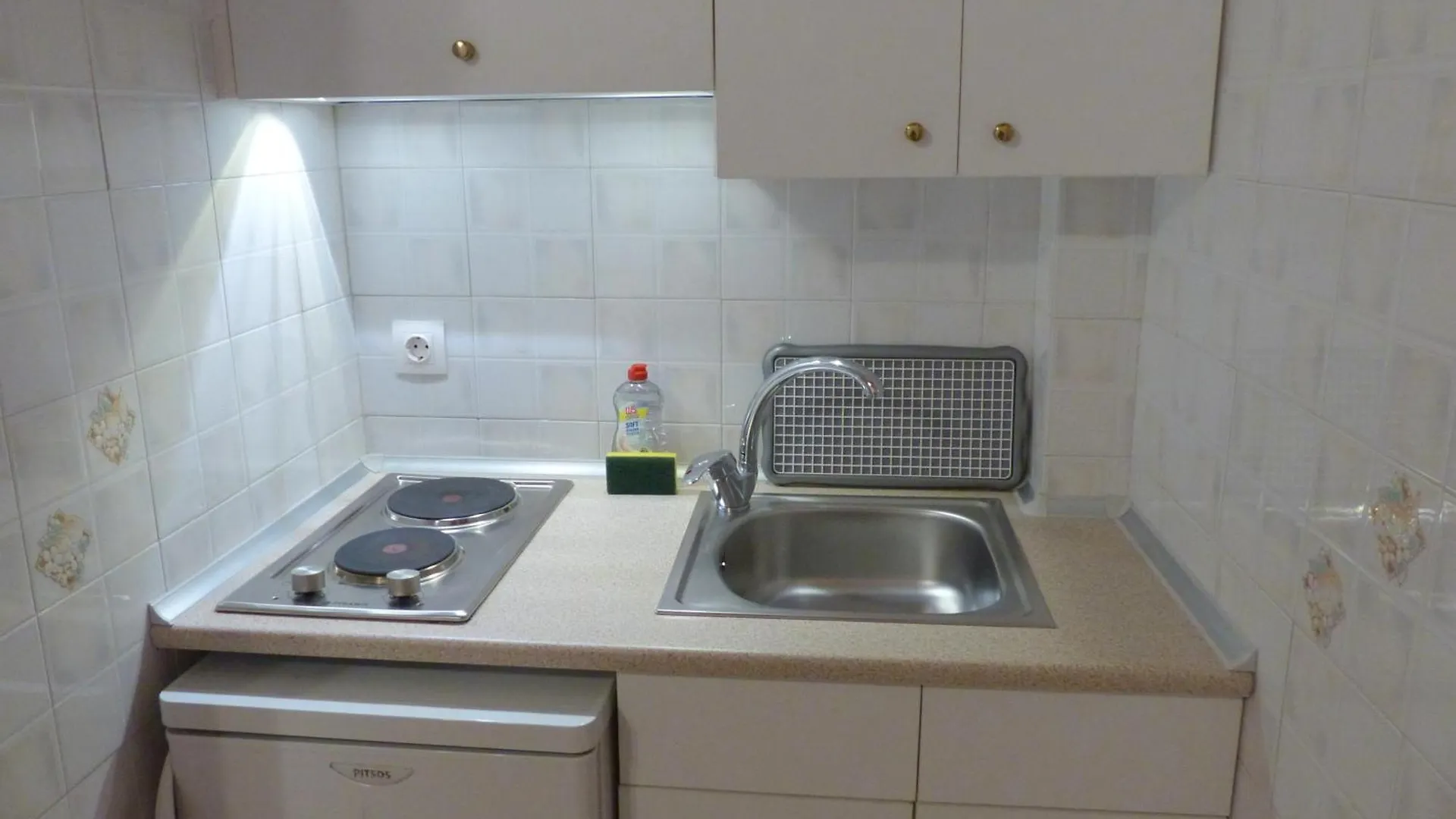 Circe Pansion Apartment Lixouri