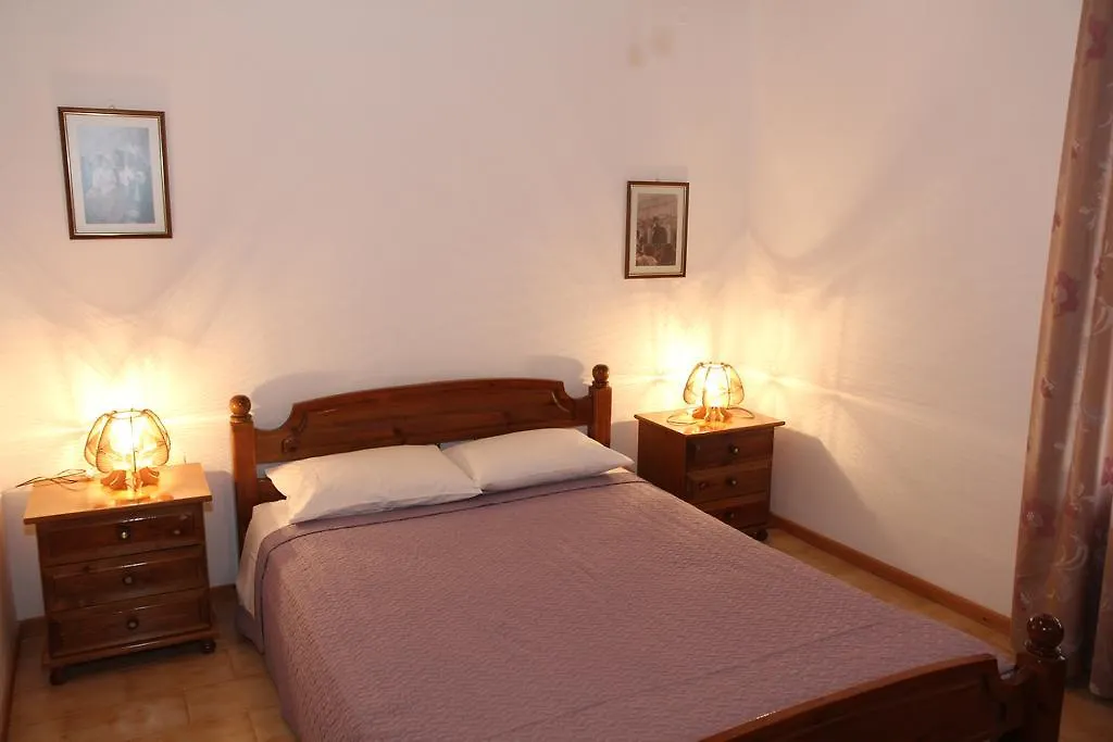 Circe Pansion Apartment Lixouri Greece