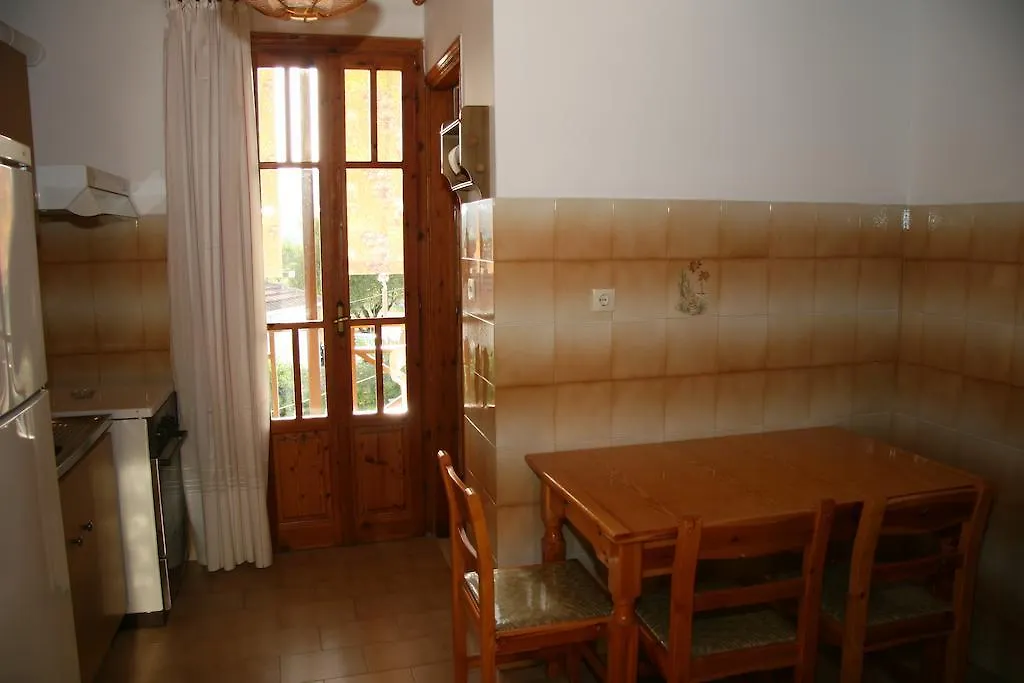 Circe Pansion Apartment Lixouri